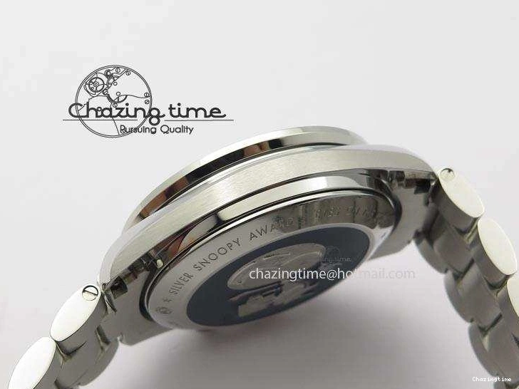 0516 Efficient Speedmaster JHF SS Snoopy Award 45th Anniversary White dial On SS Bracelet 8239